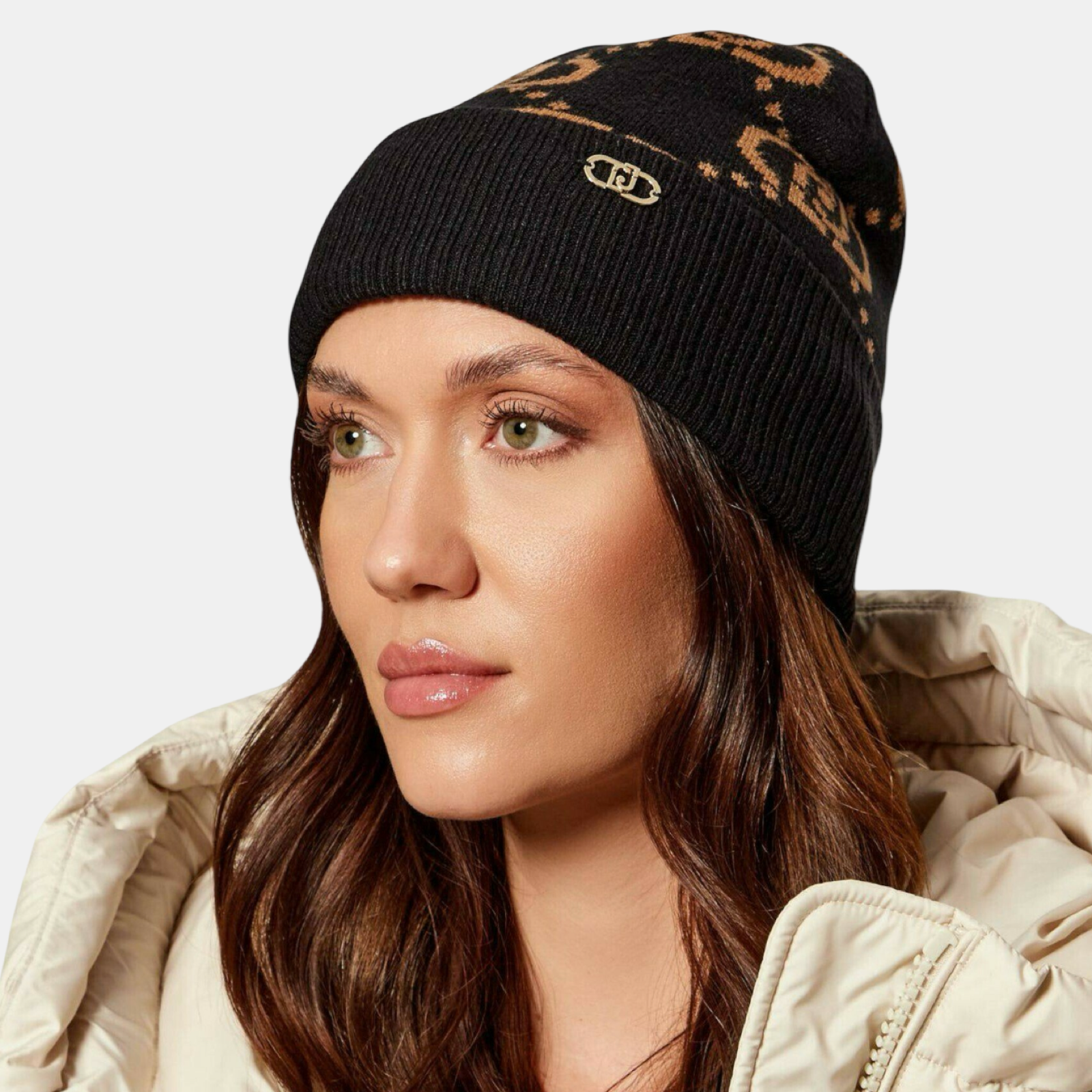 Дамска зимна шапка Liu Women Hat 2F5005 M0300 Model View