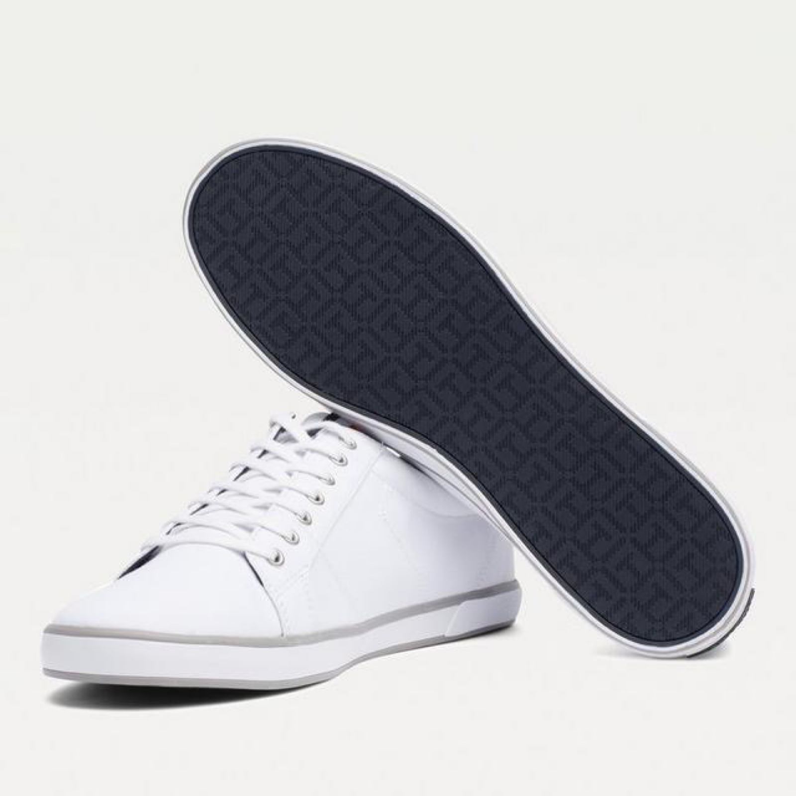 Мъжки бели кецове Tommy Hilfiger FM0FM00596
