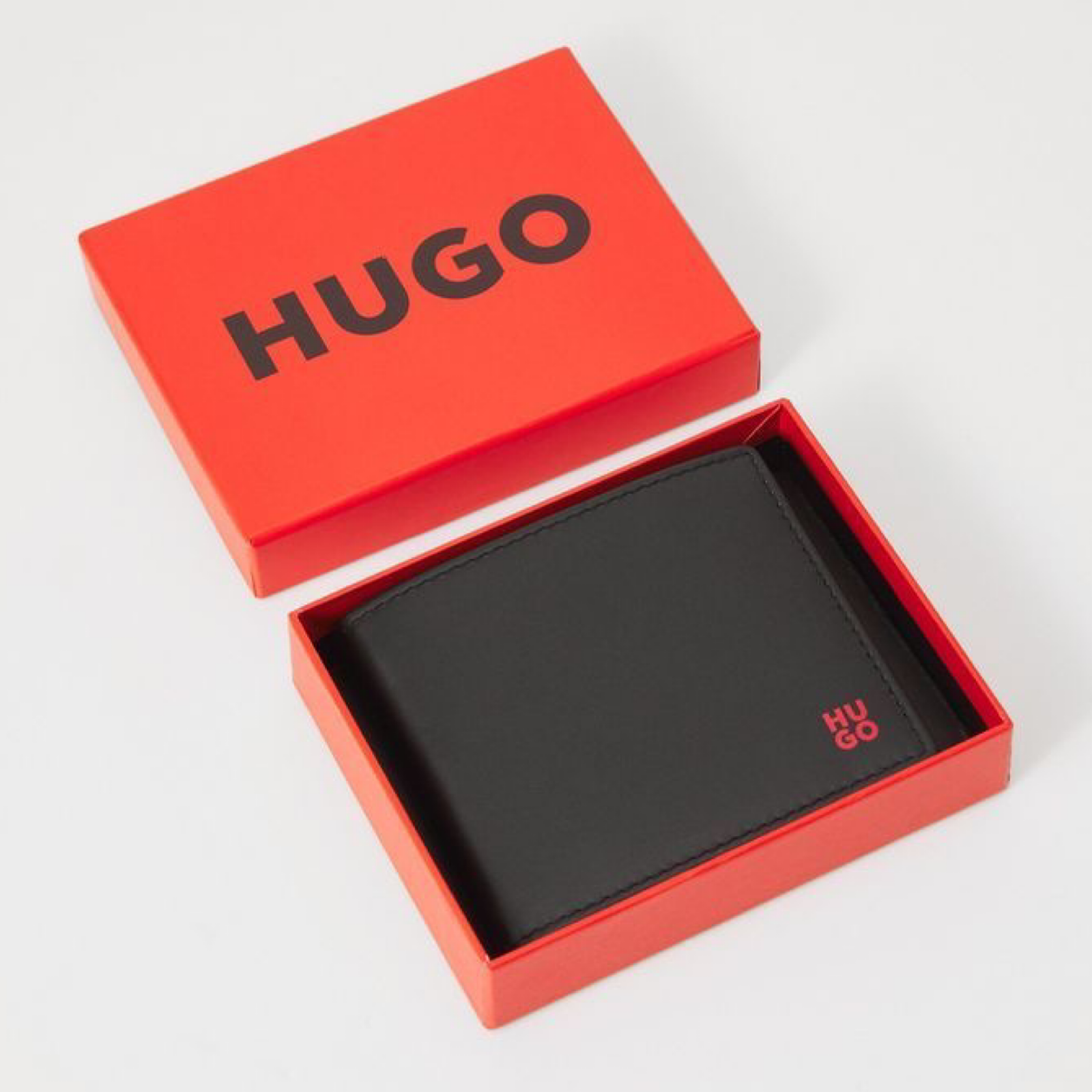 Мъжки портфейл Hugo Men Wallet 50546136 001 Box View