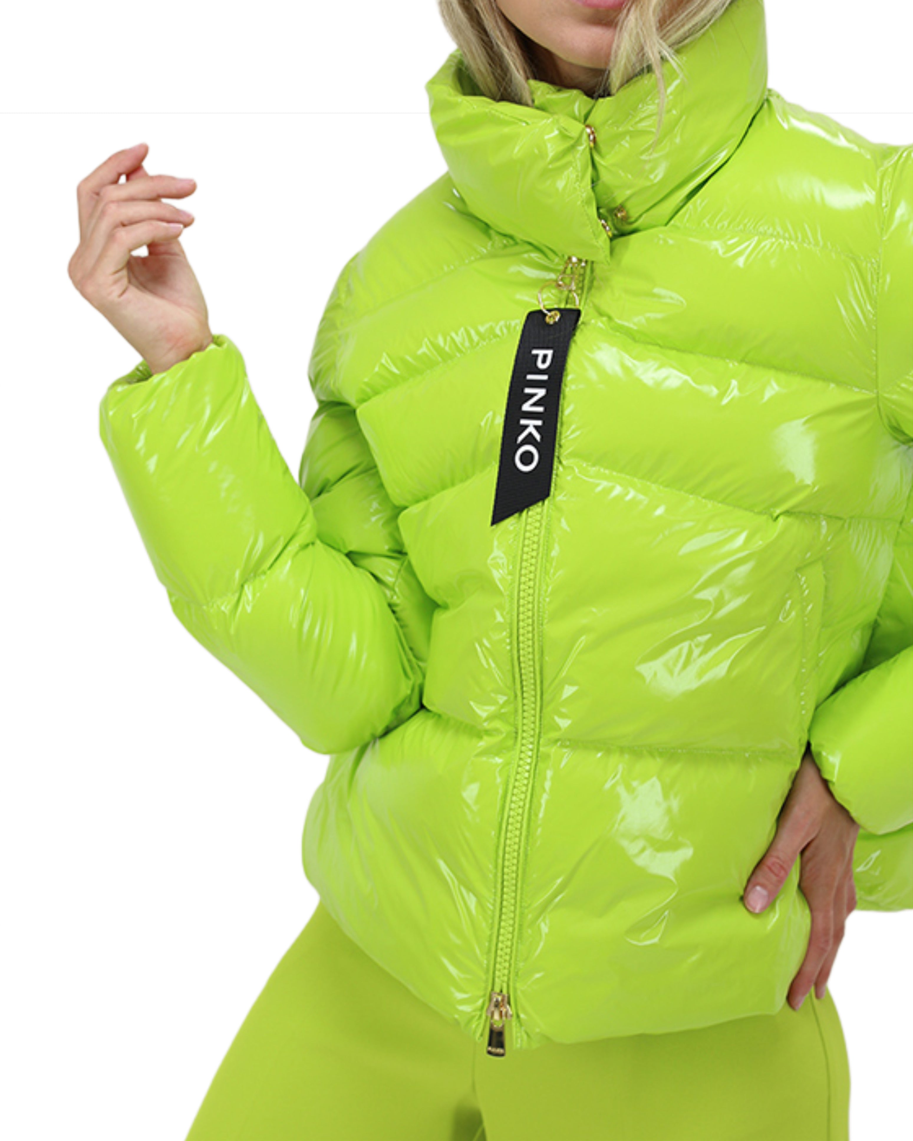 Дамско яке Women’s jacket PINKO
9BYXKUD05E71X Electric Green lifestyle view 1