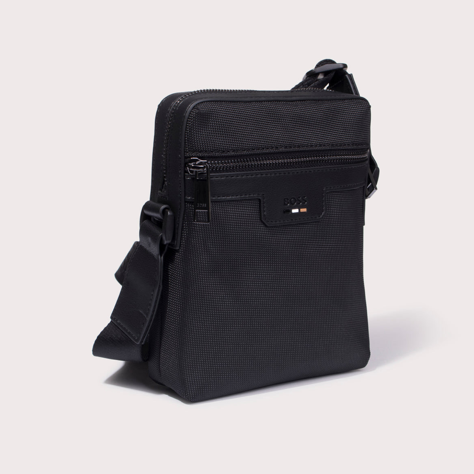 Мъжка чанта Boss Men Crossbody Bag 50536169 Side View