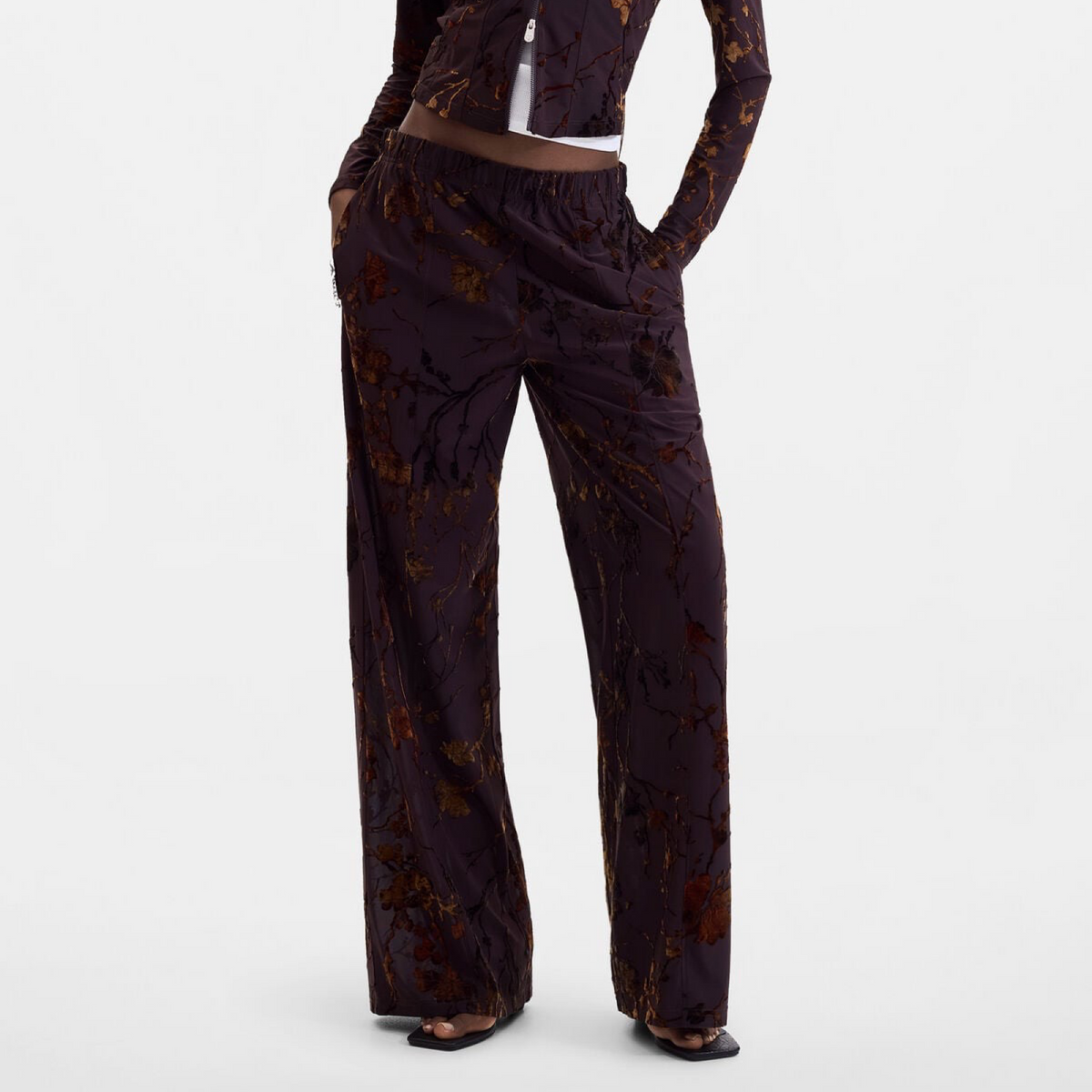 Дамски панталон Desigual Women Trousers 26WWPK03 6000 Front View