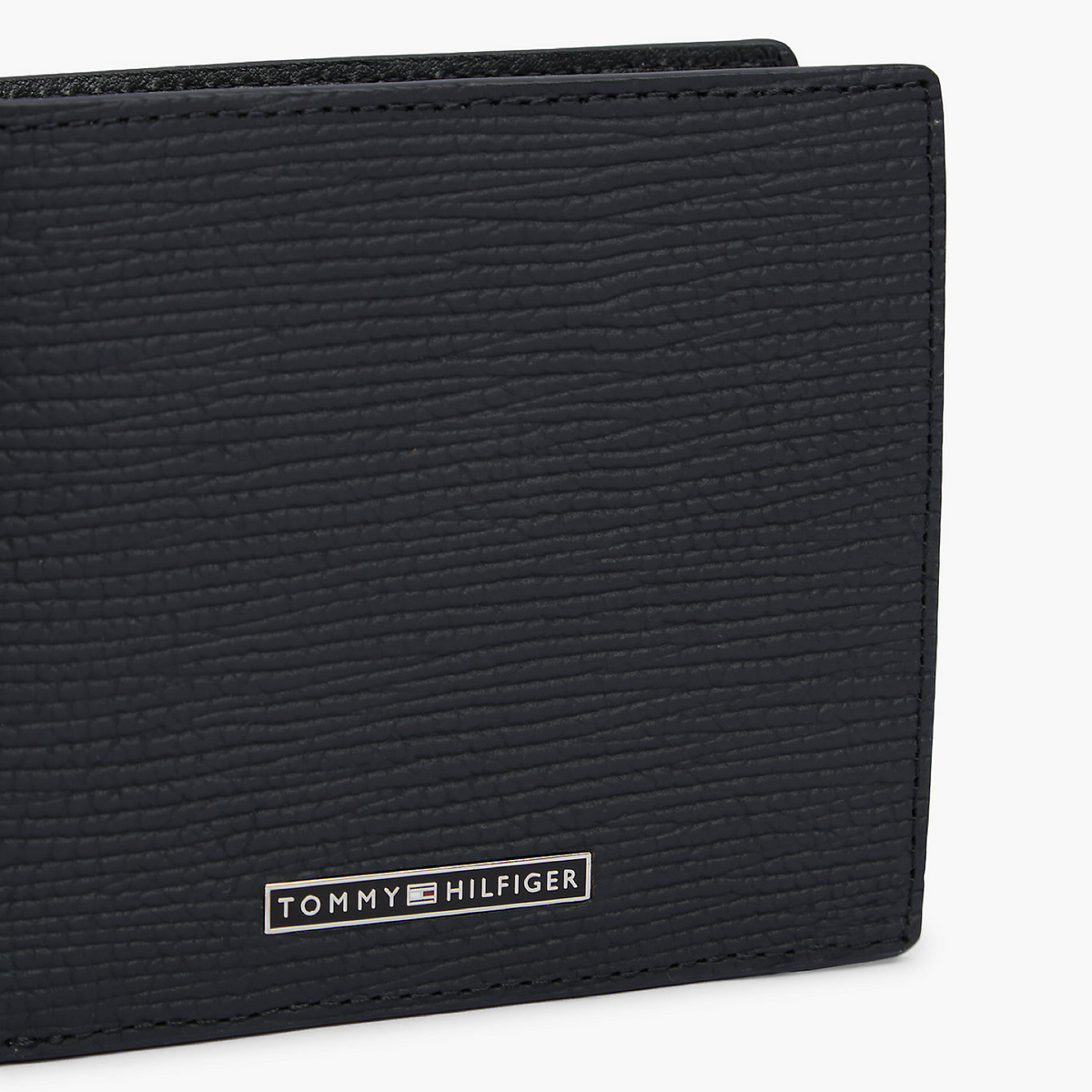 Мъжки портфейл Tommy Hilfiger Men Wallet AM0AM14784 DW6 Close-Up