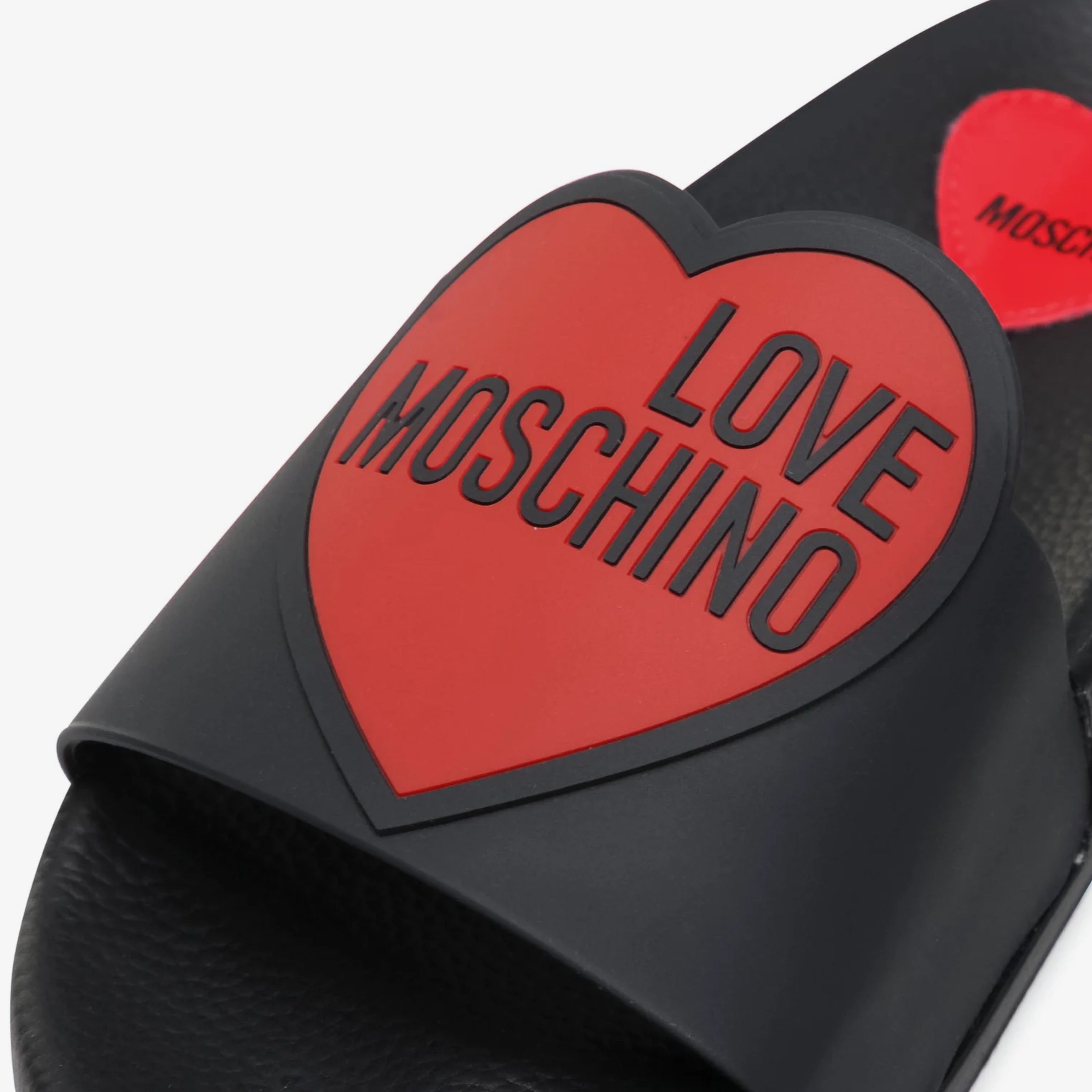 Дамски чехли джапанки Women’s slippers Love Moschino JA28042G1CI13000 Black and Red logo view