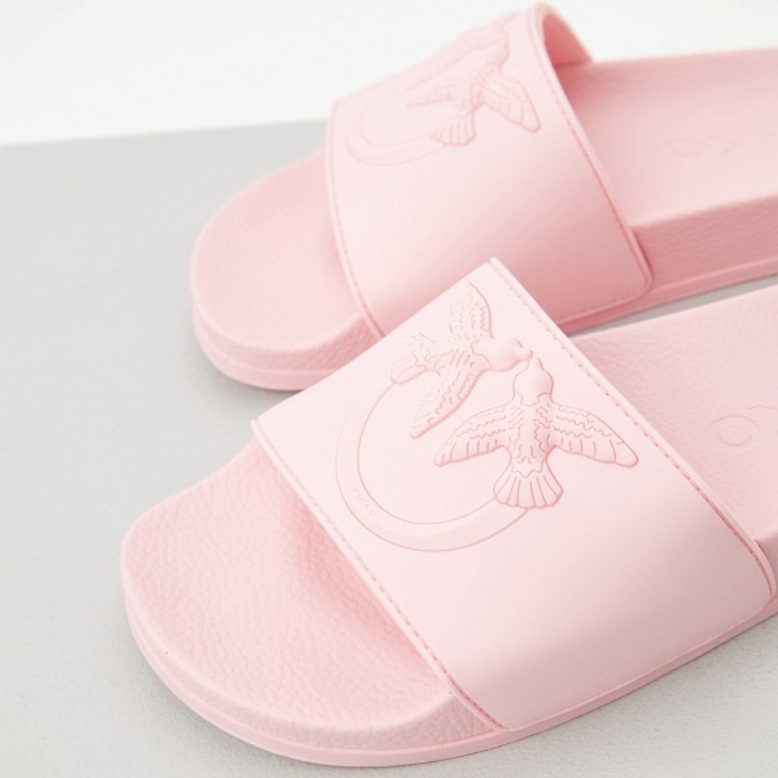 Дамски розови чехли Pinko Women Slippers SS0093 E027 O99 Close-Up