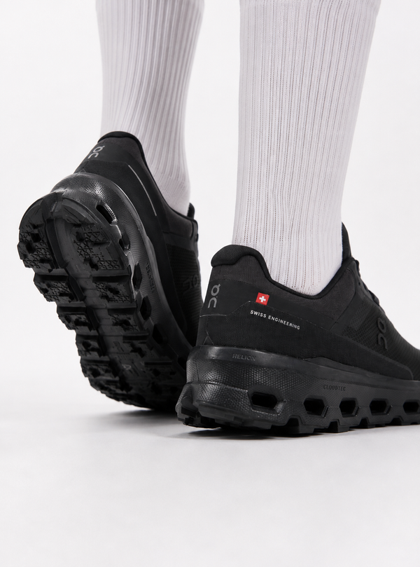 ON Cloudvista 2 Men Sneakers