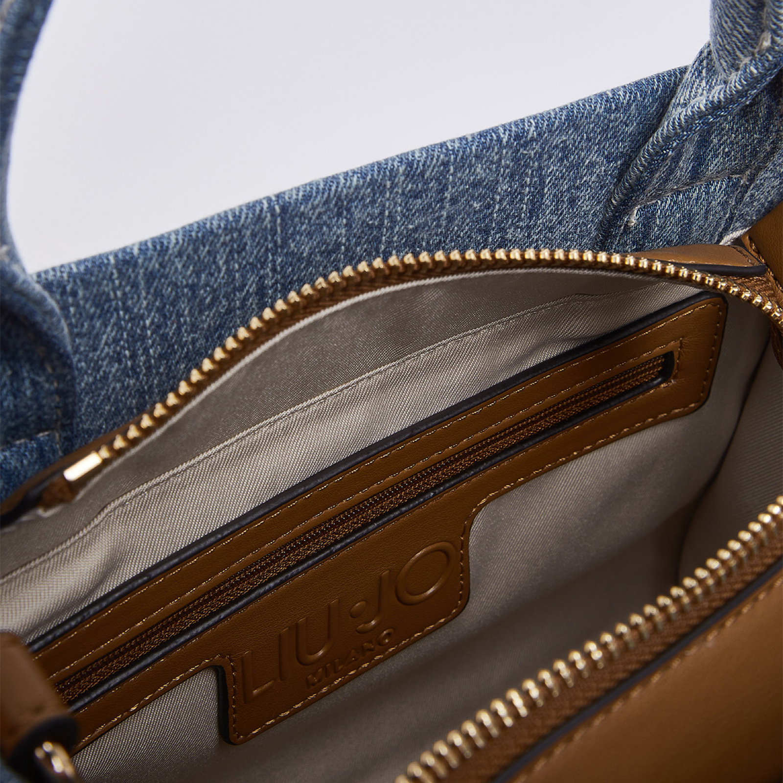 Дамска дънкова чанта Liu Jo Women Denim Handbag AA6192 T377A 74015 Inside View