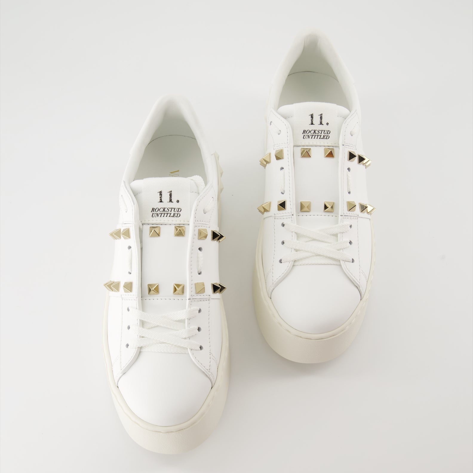 Дамски кецове на платформа Women’s platform sneakers Valentino Garavani Rockstud
8W2S0GG8BHS0BO top view