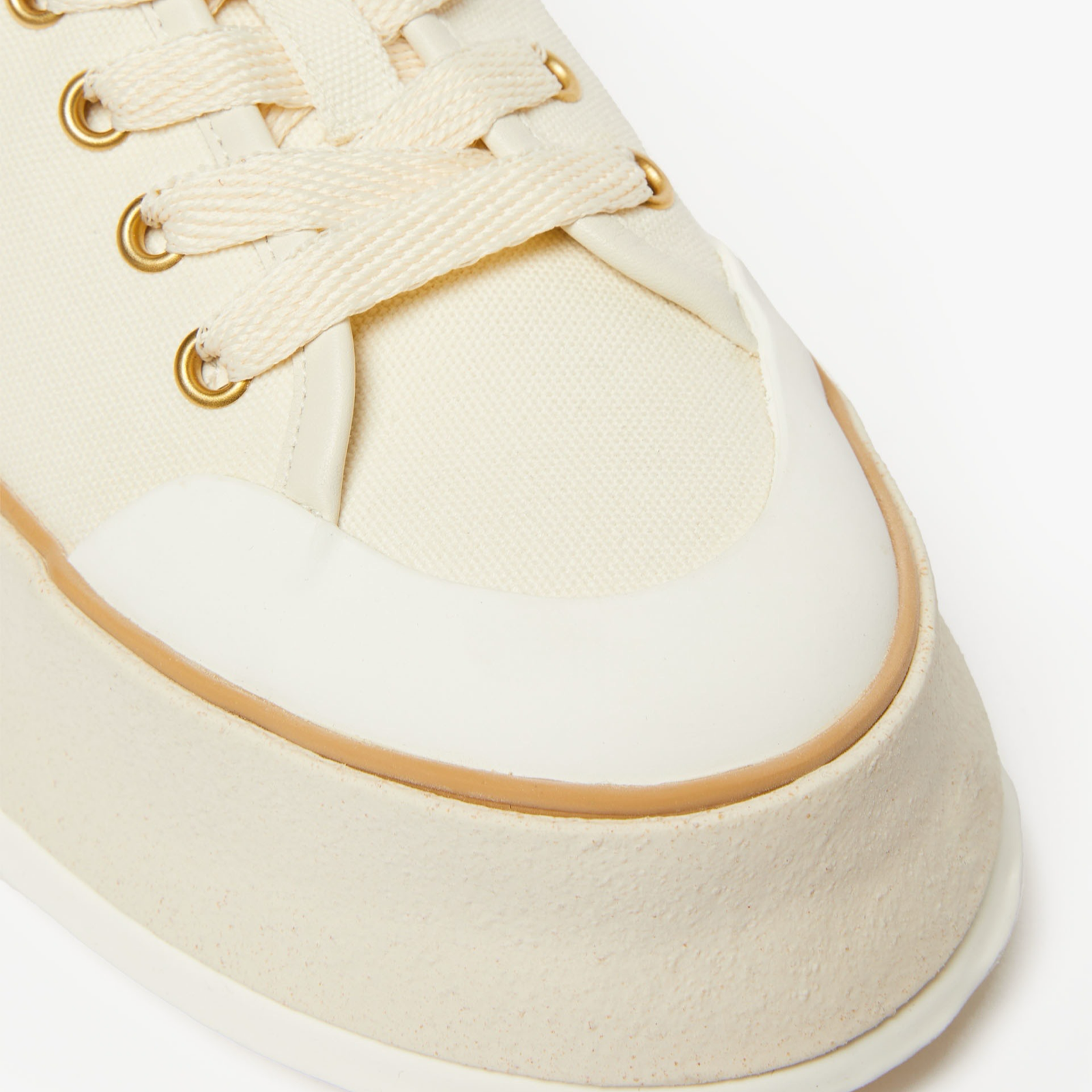 Max Mara Women Boots Close-Up