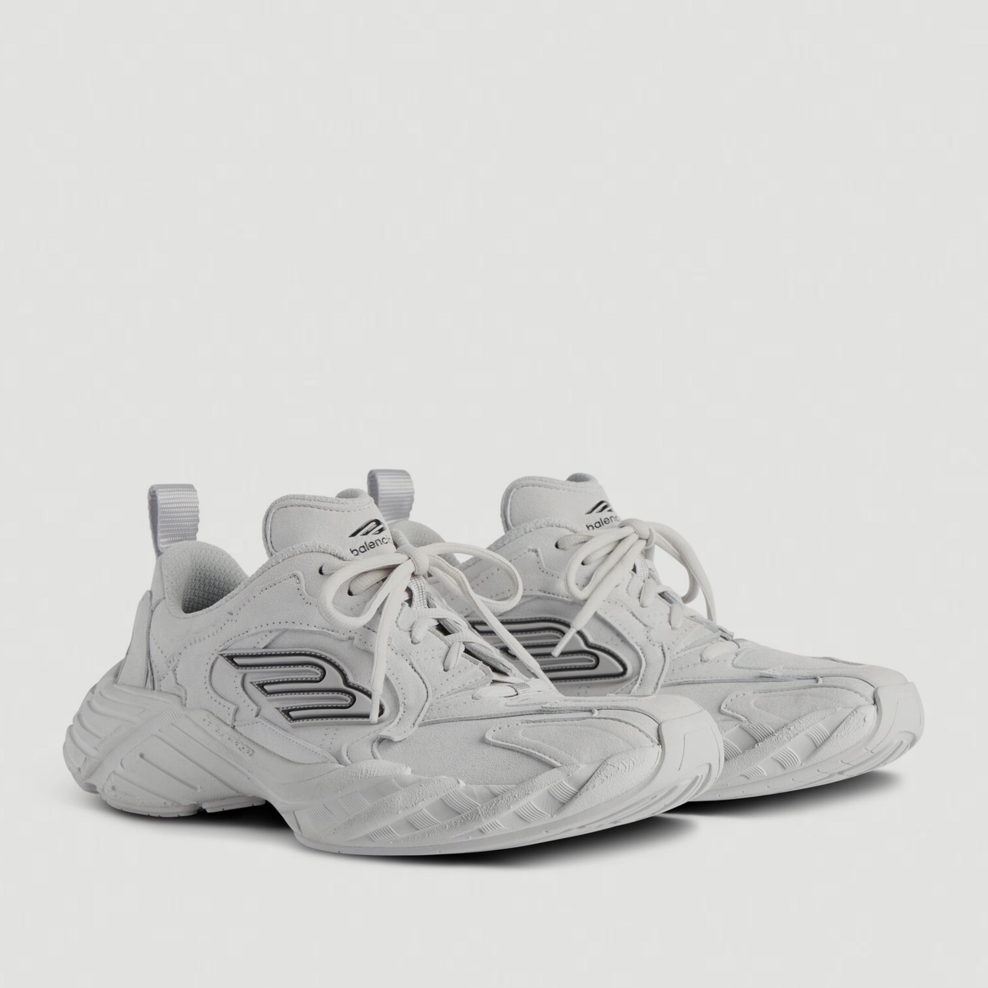 Мъжки луксозни маратонки Men’s sneakers Balenciaga Monday 825418WMNSS1011 light grey angled view