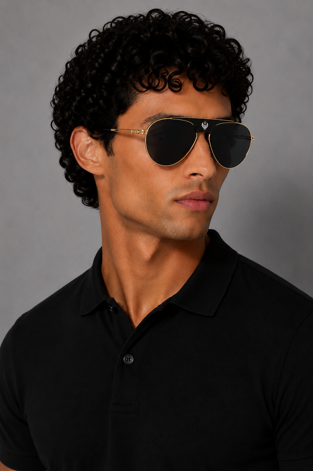 Мъжки авиаторски слънчеви очила Men’s black metallic sunglasses Frankie Morello Sirio FEMF8016US FR02059 lifestyle view