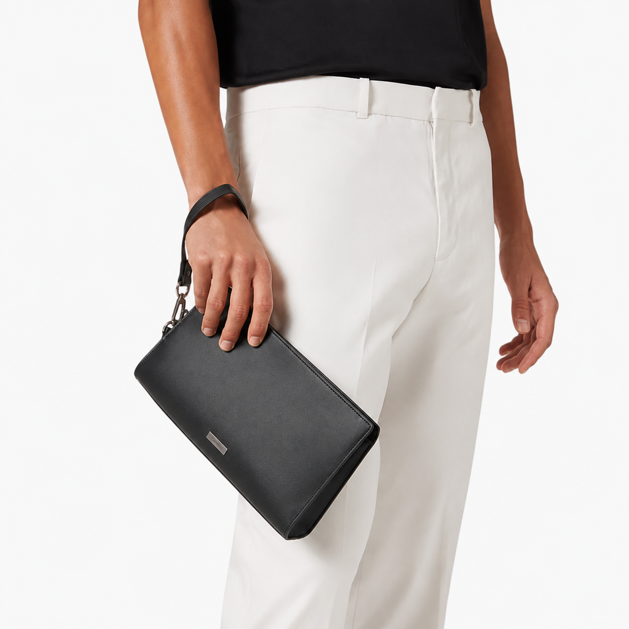 Мъжка клъч чанта Men’s clutch bag Calvin Klein
LV04D1109G UB1 Black lifestyle view