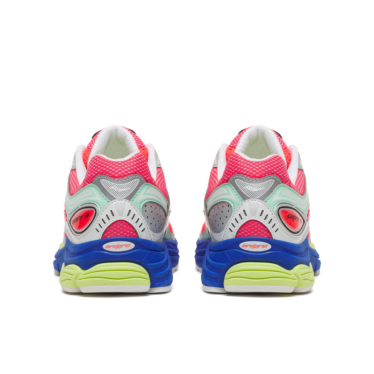 Мъжки маратонки Men’s sneakers Saucony ProGrid Omni 9 S101245-1090 Vizi Red / Multi heels view