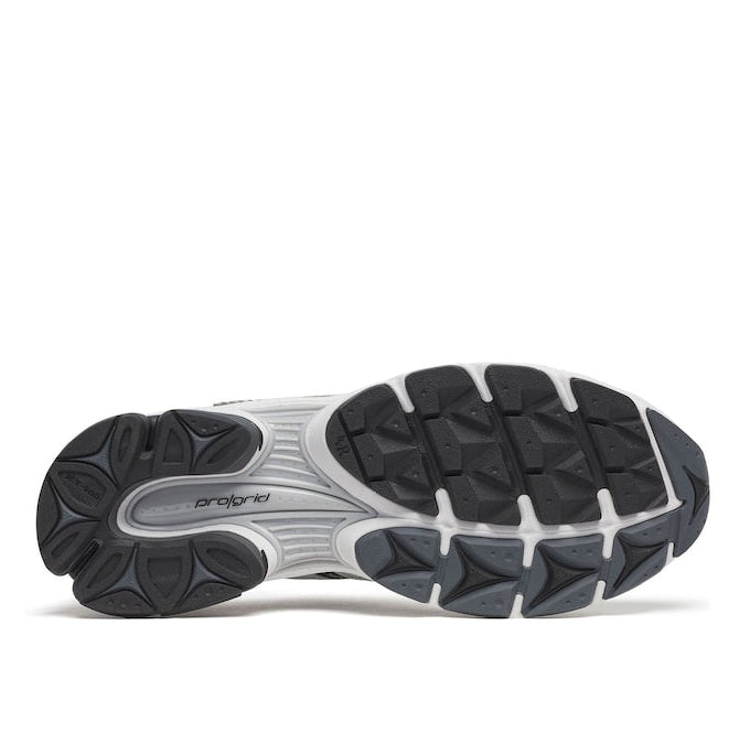 Мъжки маратонки Men’s sneakers Saucony Progrid Triumph 4 S70704-1 White/Silver outsole view
