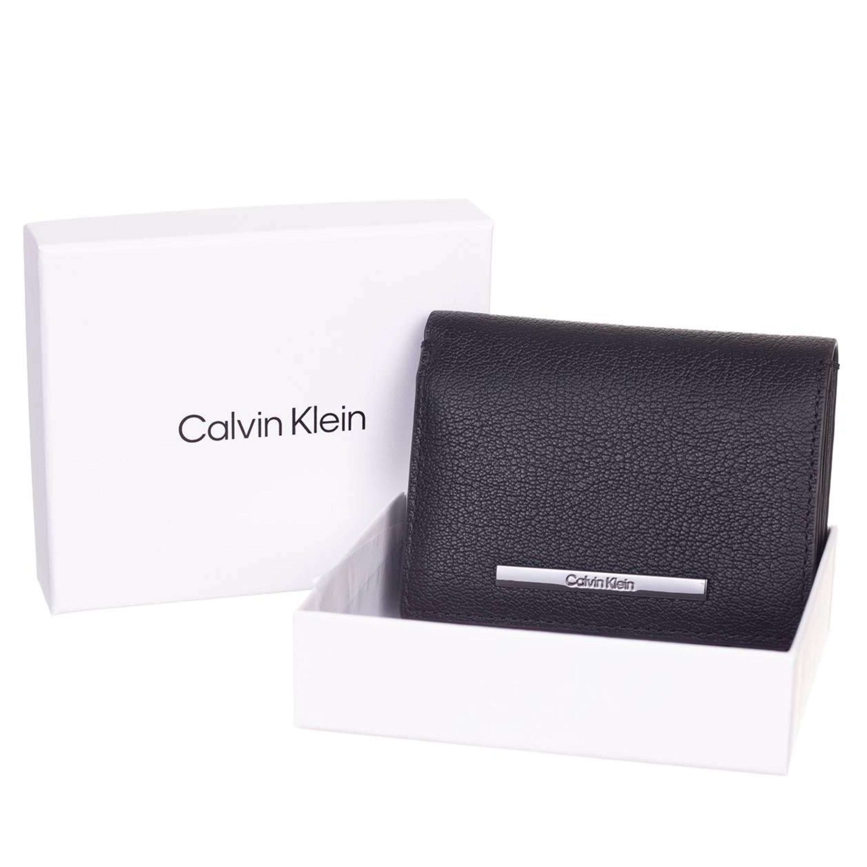 Мъжки вертикален портфейл Men's vertical wallet Calvin Klein K50K510886 Black