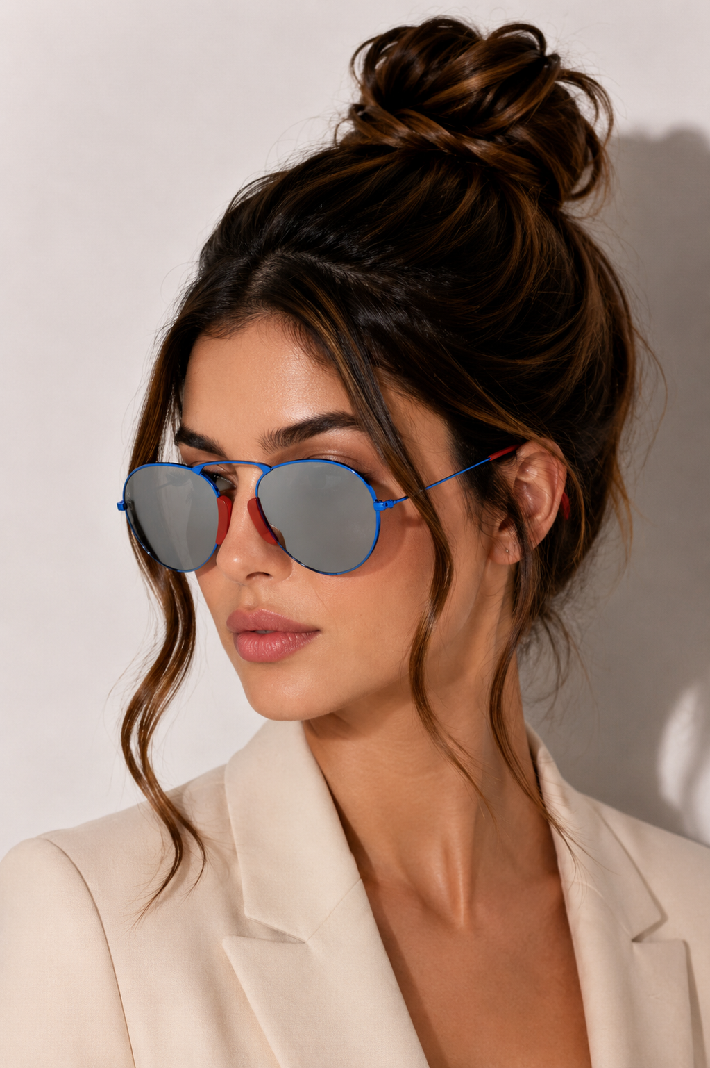 Слънчеви очила Unisex sunglasses LGR Zanzibar
AGADIRBLUE08 Blue / Red lifestyle view 2