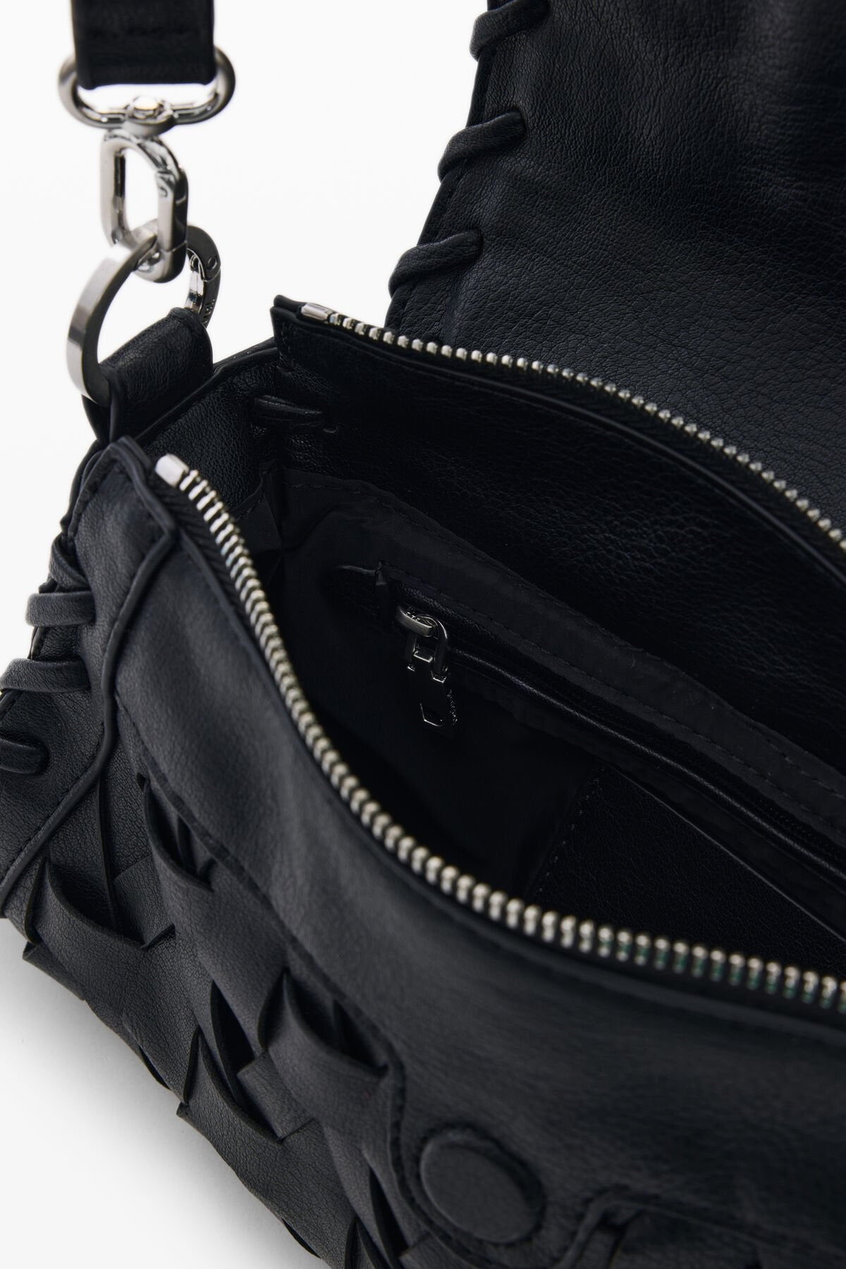 Дамска чанта Women’s handbag Desigual
26SAXPA1 2000 Black inside view