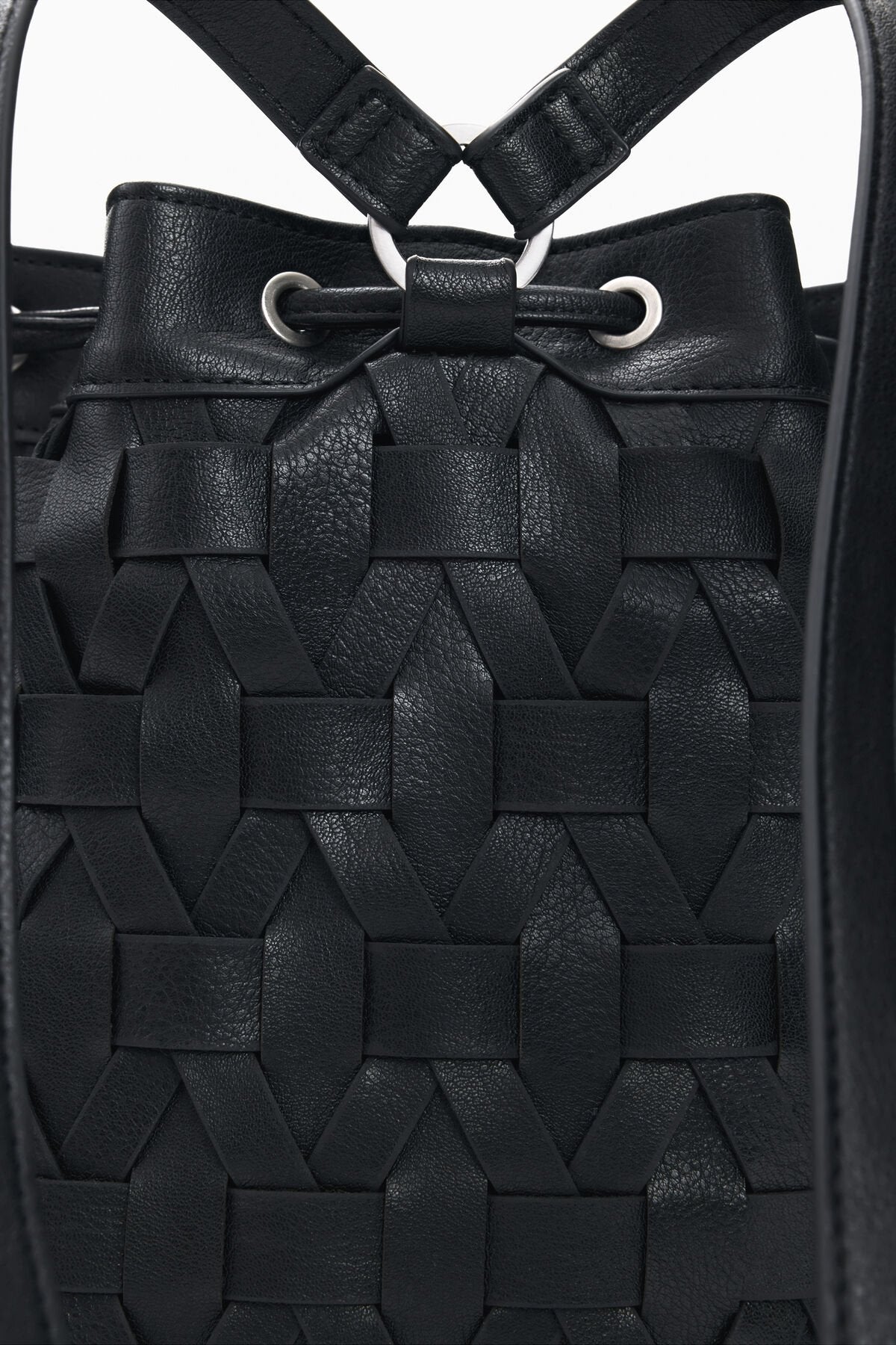 Дамска раница Women’s rucksack Desigual
26SAKP13 2000 Black close up view