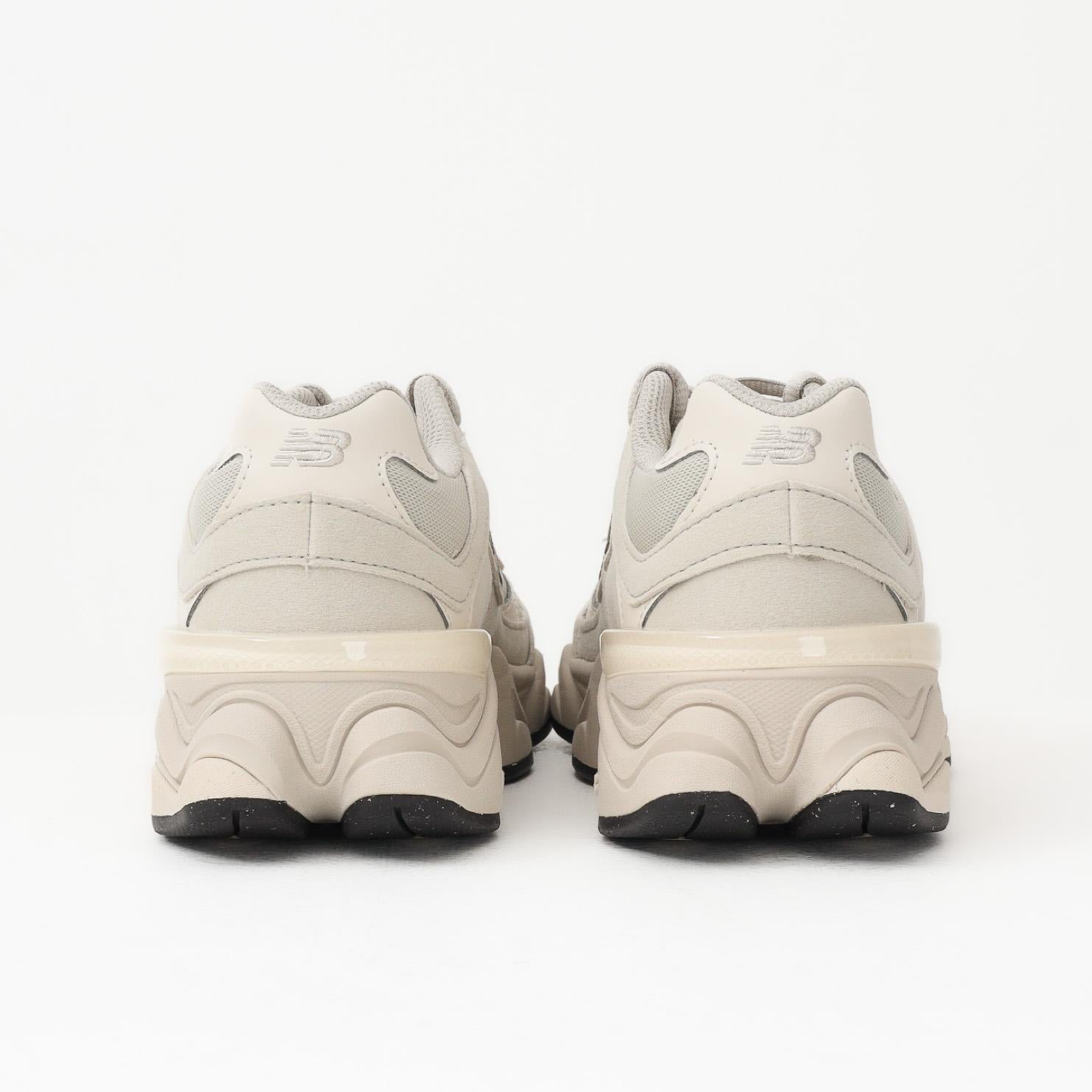 Дамски маратонки Women’s sneakers New Balance G90607GY Beige heels view