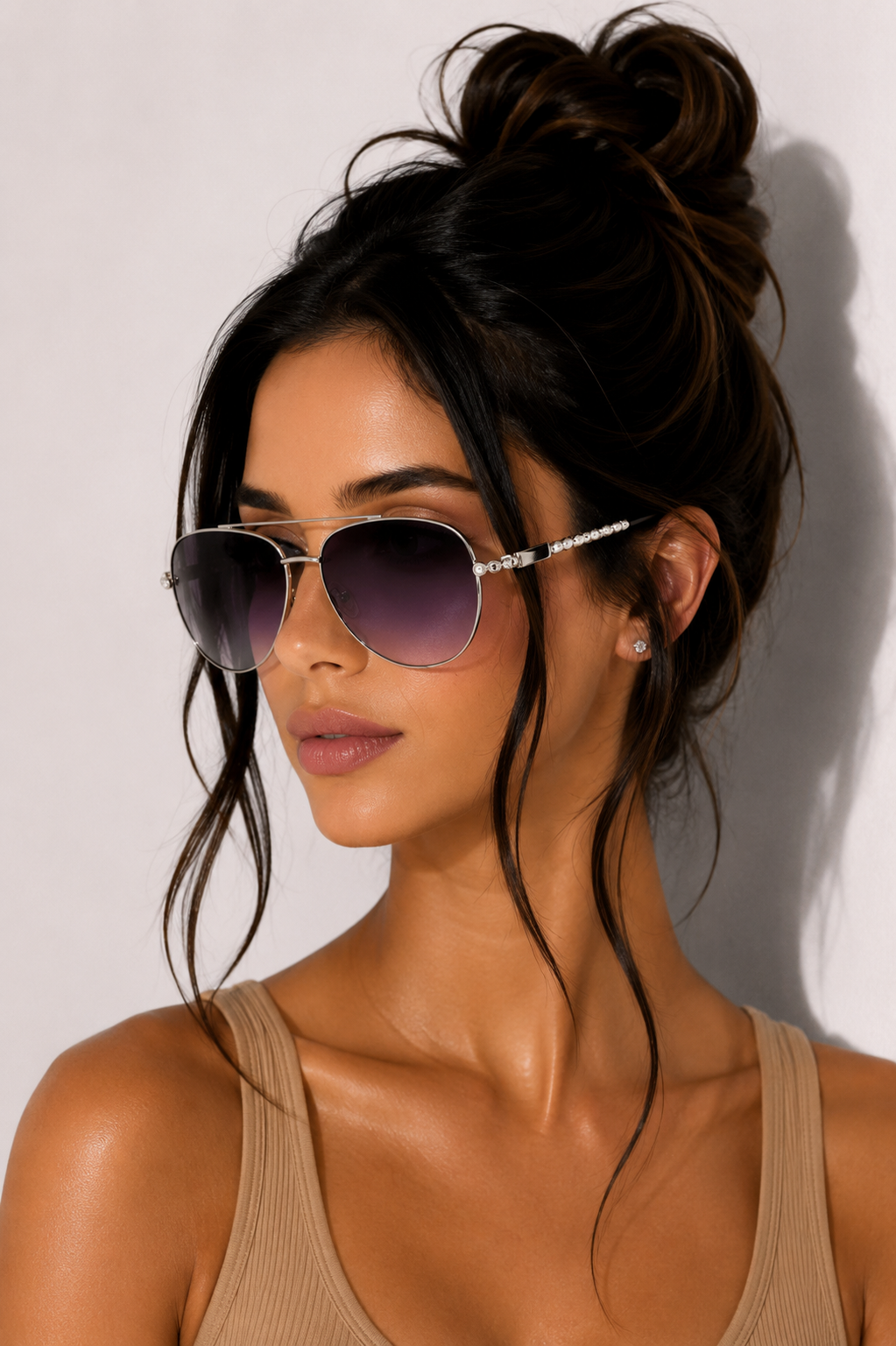 Дамски слънчеви очила Women’s sunglasses GUESS GF0356 10B lifestyle view