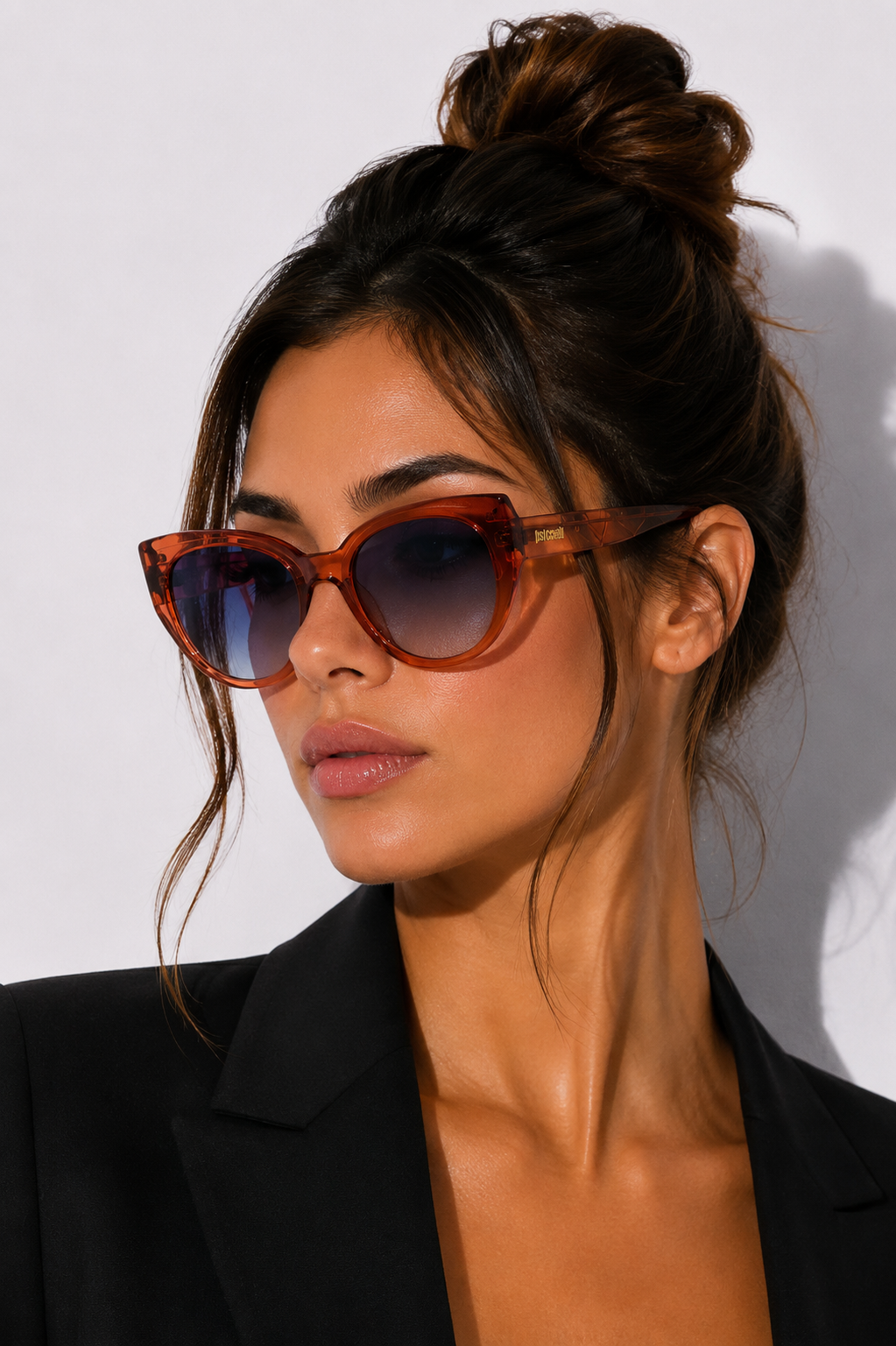 Дамски слънчеви очила Women’s sunglasses Just Cavalli JC836S 66W Transparent Orange lifestyle view