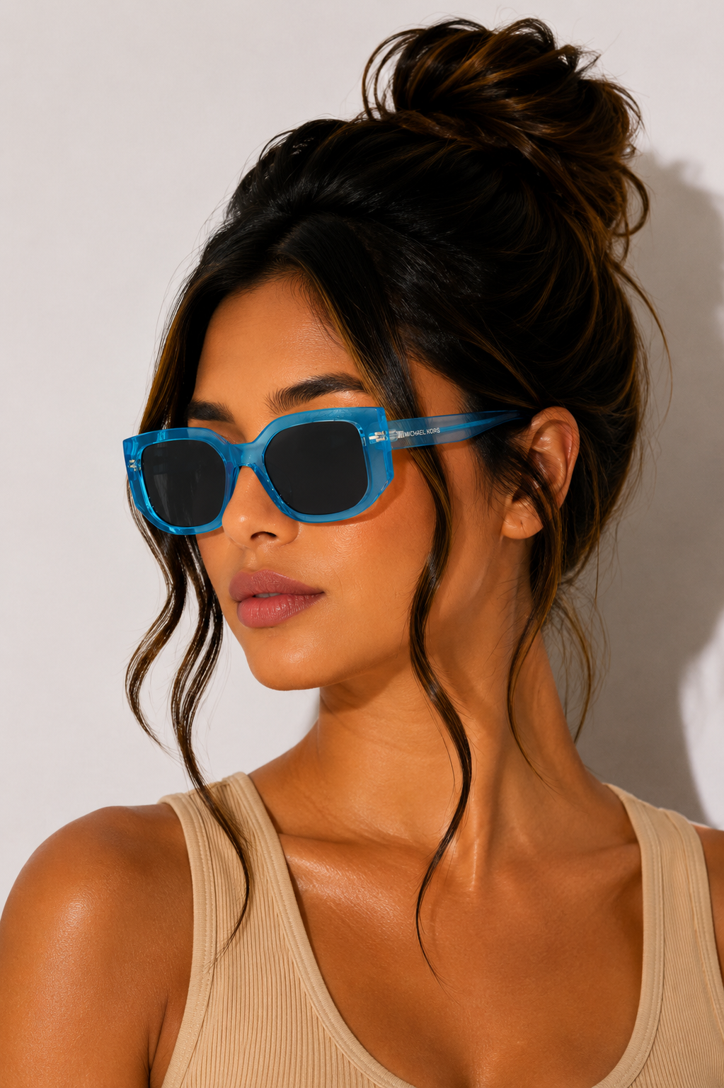 Дамски слънчеви очила Women’s sunglasses MICHAEL KORS Denali MK2239U Sky Blue lifestyle view