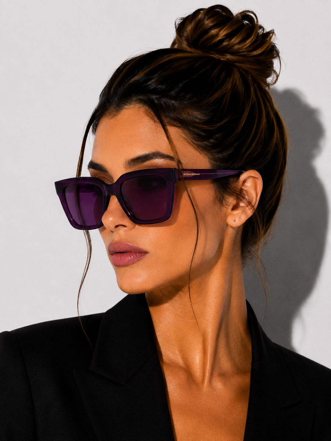 Дамски слънчеви очила Women’s sunglasses VICTORIA BECKHAM VB644S 512 Purple lifestyle view