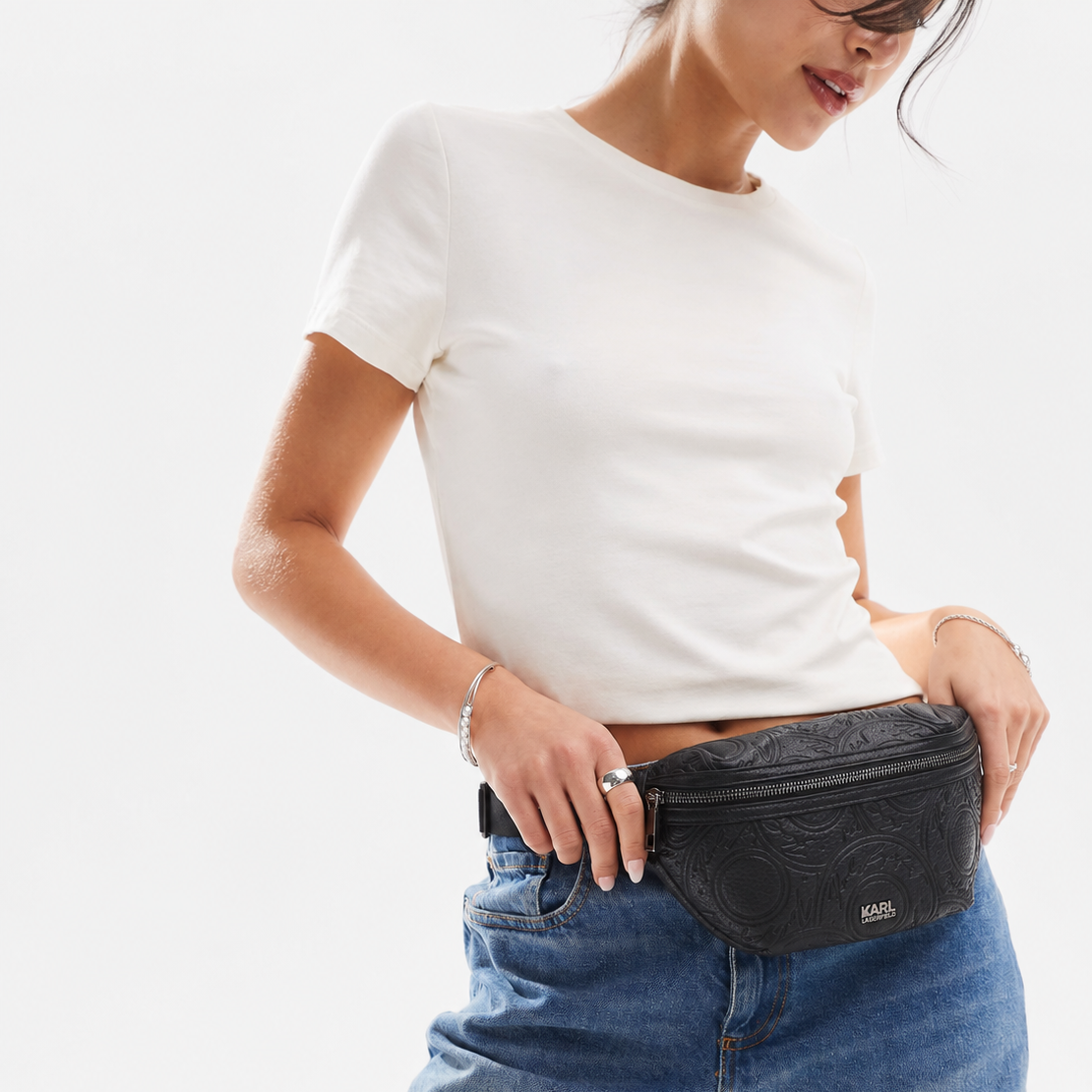 Дамска чанта за кръст Women’s waist bag Karl Lagerfeld BSM30012 999 Black