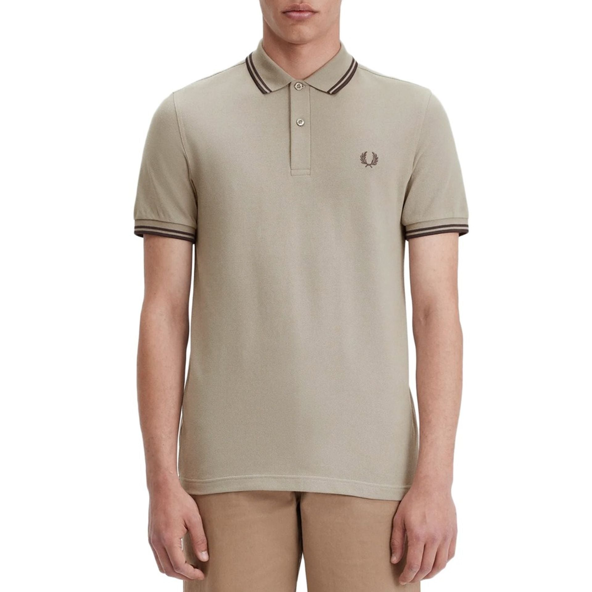 Мъжка поло тениска в бежово Men’s polo shirt Fred Perry M3600 U84 Front view