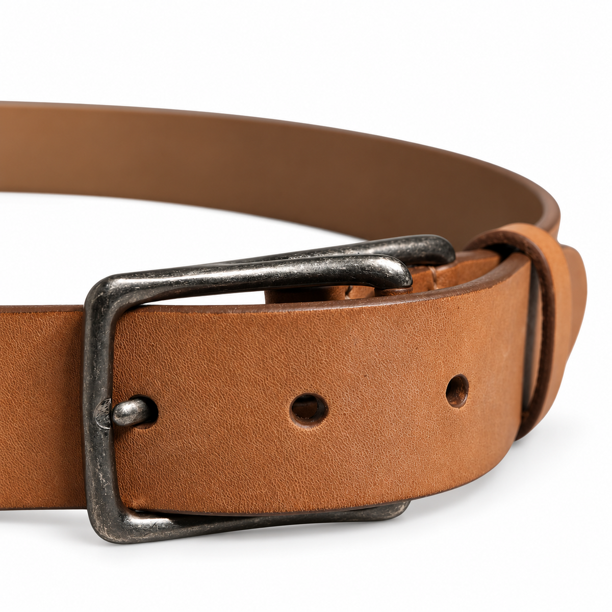 Men's belt Dolce & Gabbana SKU: BC3953 A1203 80999 buckle close up view