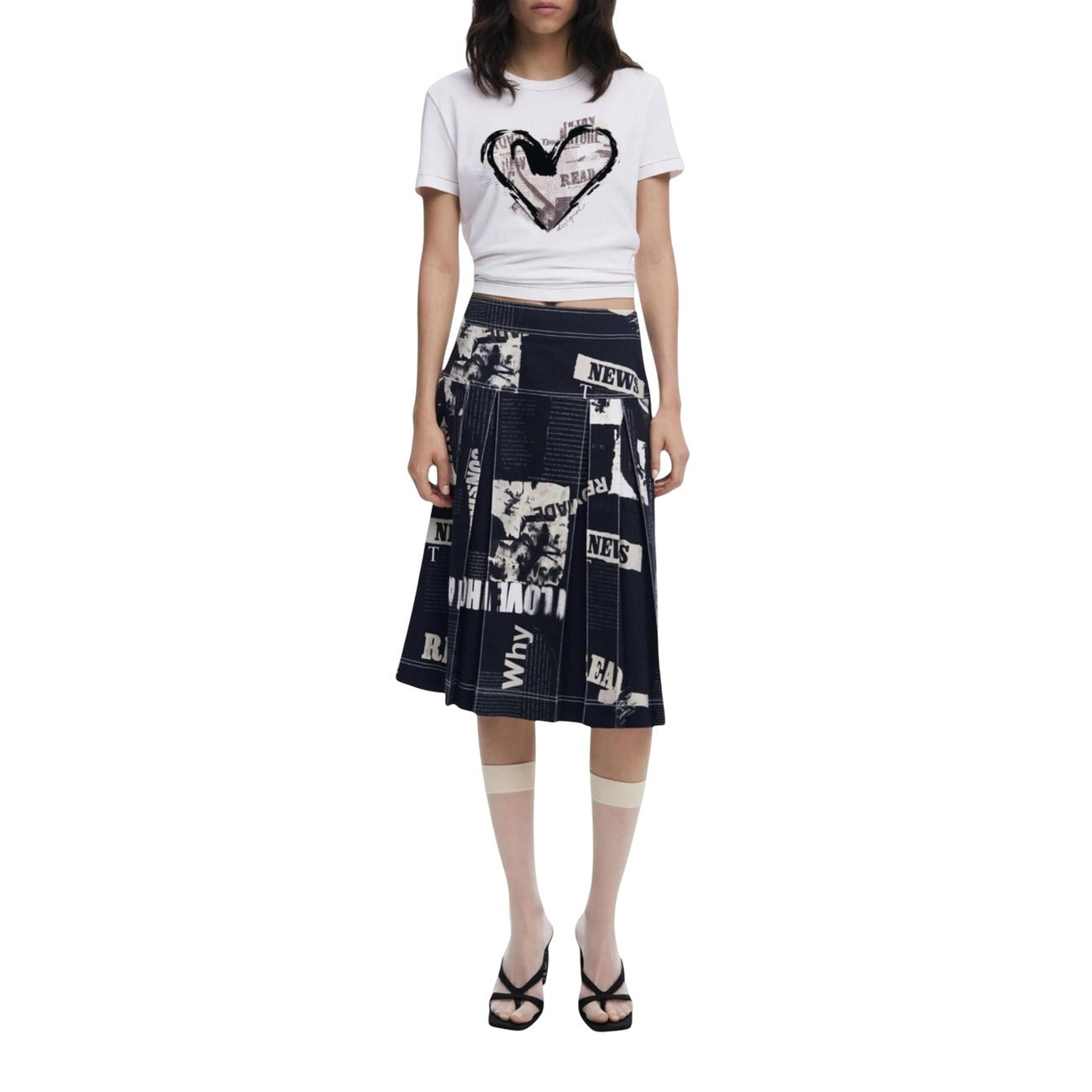 Дамска тениска Desigual T-shirt 25WWTK04 Front View