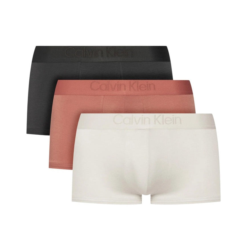 Мъжки боксерки Calvin Klein Men 3-pack Boxers 000NB3651A Front View