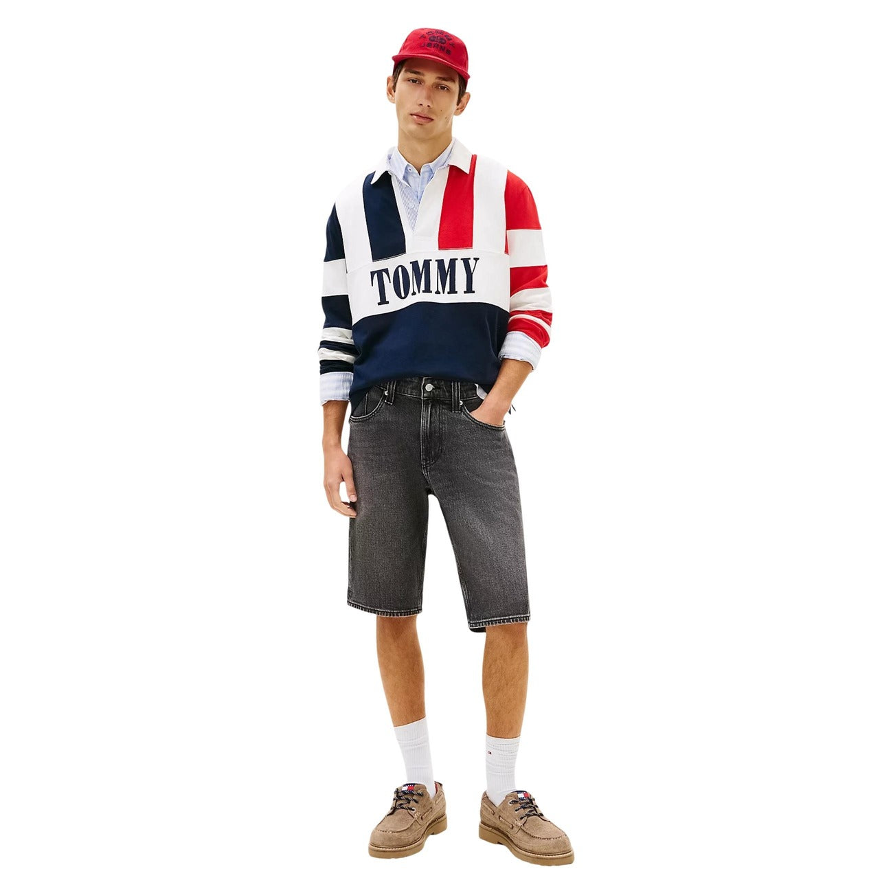 Мъжки къси панталони Tommy Hilfiger Jeans DM0DM22976 1BZ Men Shorts Front View